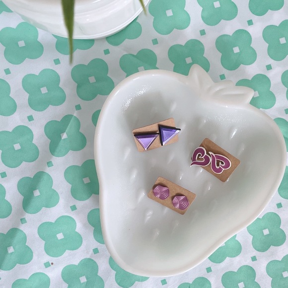 Purple post heart spiral triangle earring bundle - Picture 2 of 5